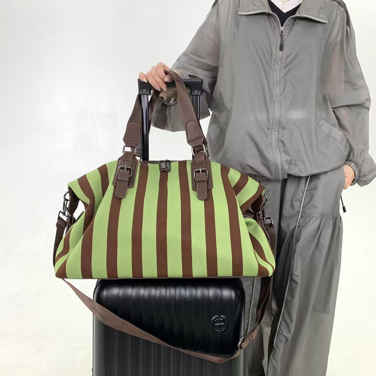 Ladies' fashionable striped ve - Women Bags Deals review and price